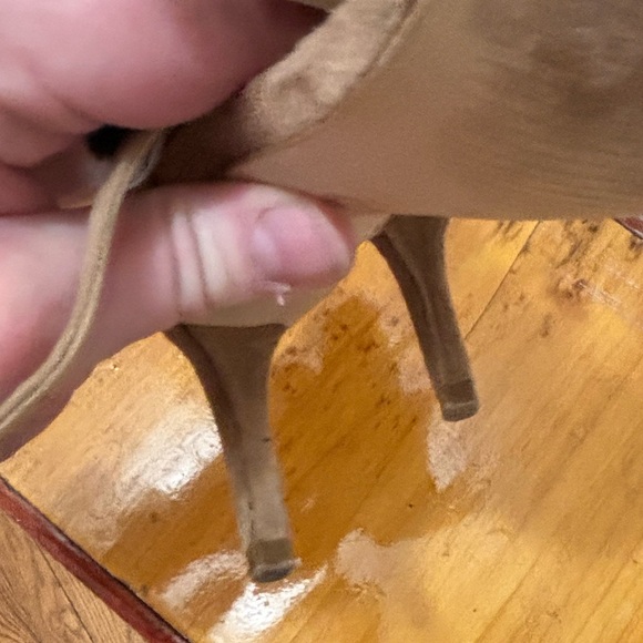 Michael Kors heels 9M, 3 inch heel - Picture 11 of 14